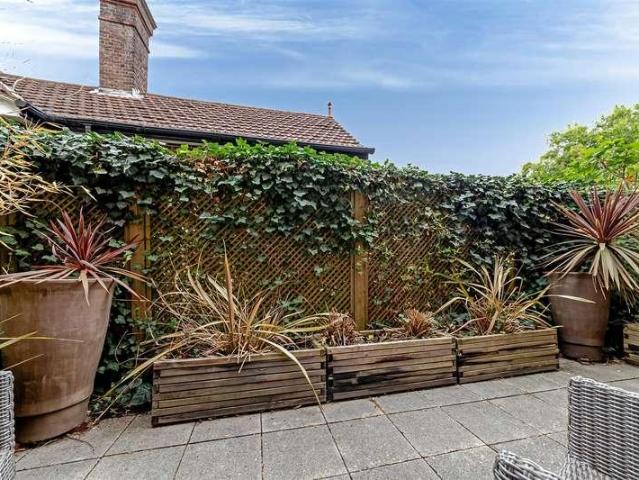 Property for sale in St Albans, Five Acres