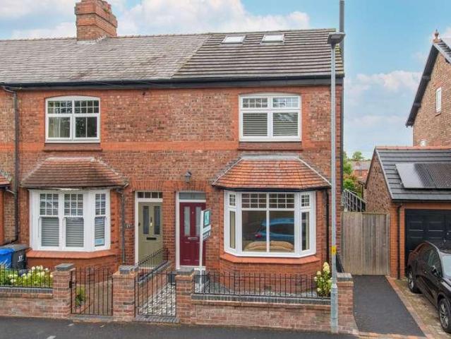 Property for sale in Stockton Heath, Warrington
