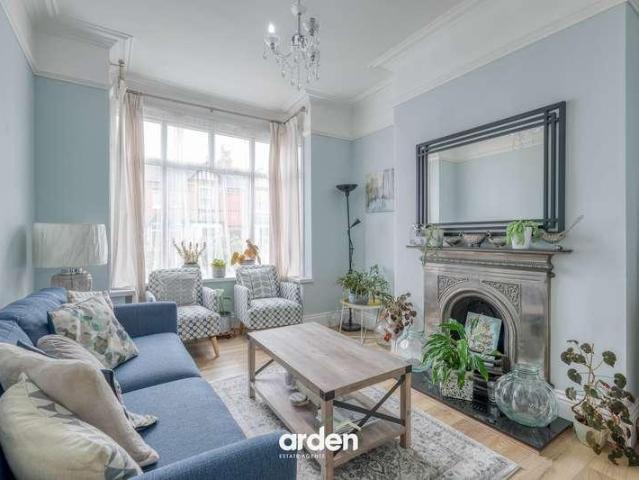 Property for sale in Kings Heath, Wake Green