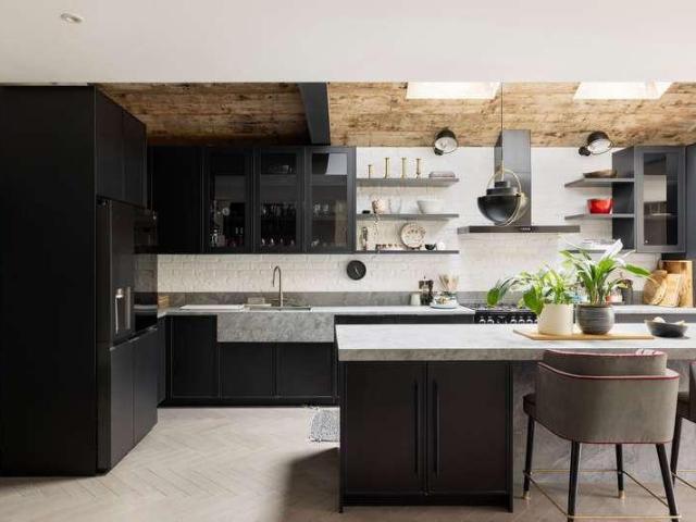 Property for sale in Harlesden, Greater London