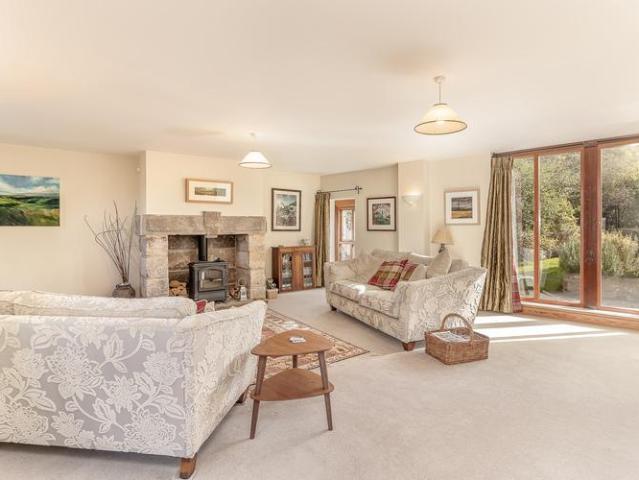 Property for sale in Low Harrogate, Harrogate