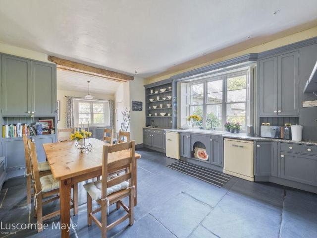 Property for sale in Buckland-Tout-Saints, Strode