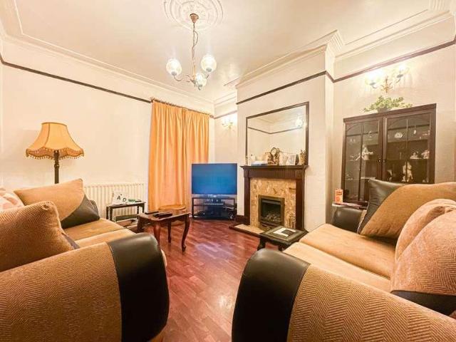 Property for sale in Calderstones