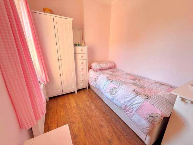 Property for sale in Dunstable, Bedfordshire