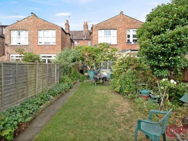 Property for sale in Hornsey, Greater London