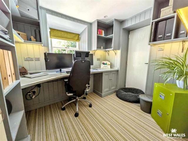 Property for sale in Llansteffan