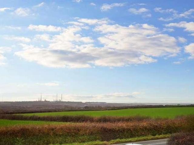 House for sale in Milford Haven, Wales