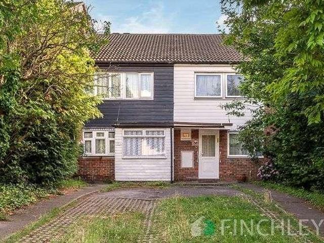 Property for sale in Woodside Park, Greater London