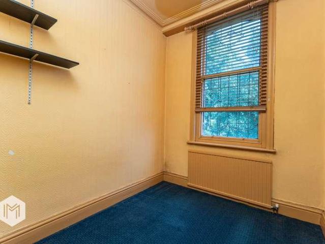 Property for sale in Hooley Brow, Burnedge