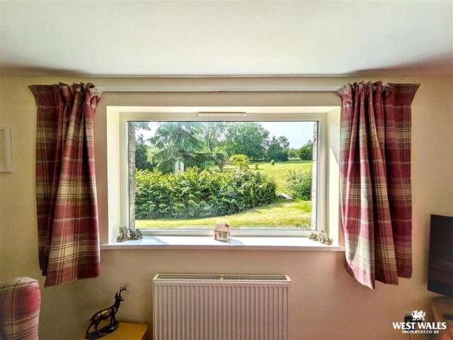House for sale in Llanarthney, Wales