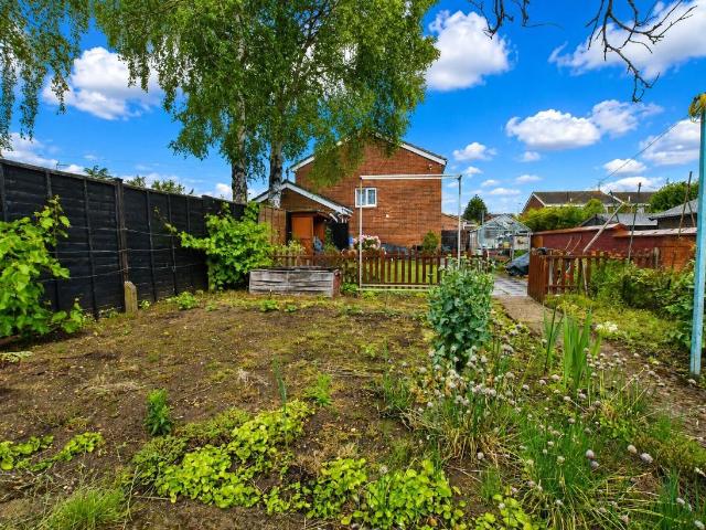 Property for sale in Headlands, Northampton