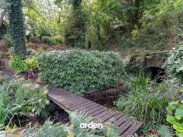 Property for sale in Bromsgrove, Worcestershire
