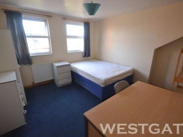 Room for rent in Newtown, Reading
