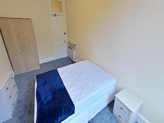 Apartment for rent in Morningside, Scotland