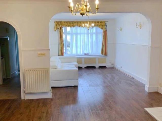 House for rent in London Borough of Barnet, Greater London