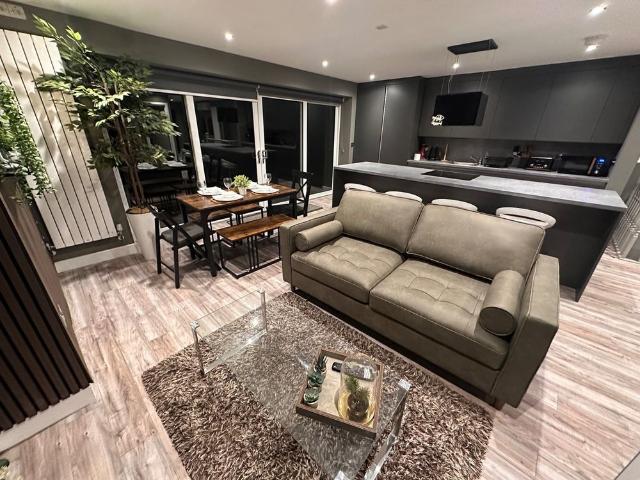 House for rent in Greenhill, Greater London