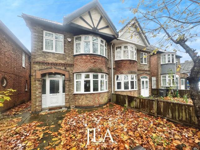 House for rent in Stocking Farm, Old Wharf