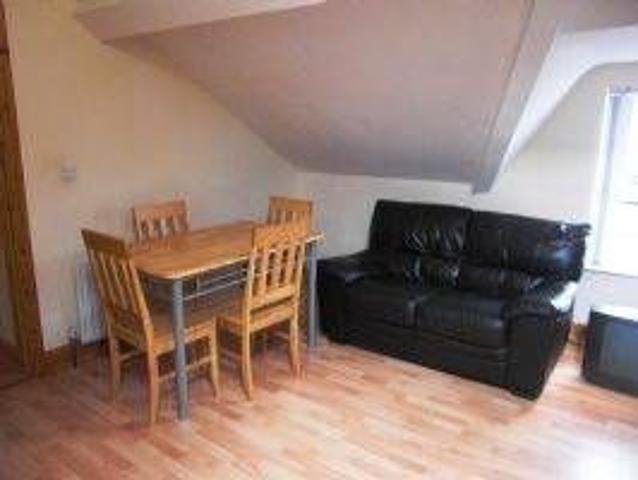 Room for rent in Queen's Quarter, Northern Ireland