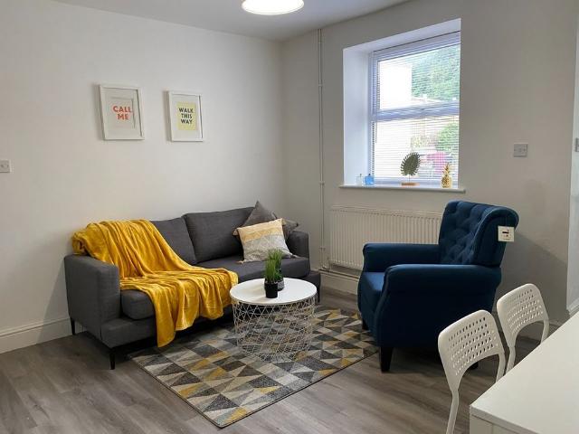 House for rent in City Centre, Feckenham