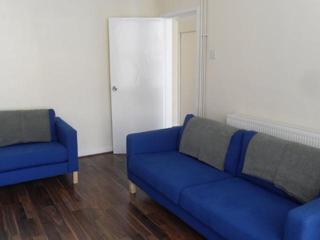 House for rent in St George's Quarter / Cultural Quarter, Calderstones