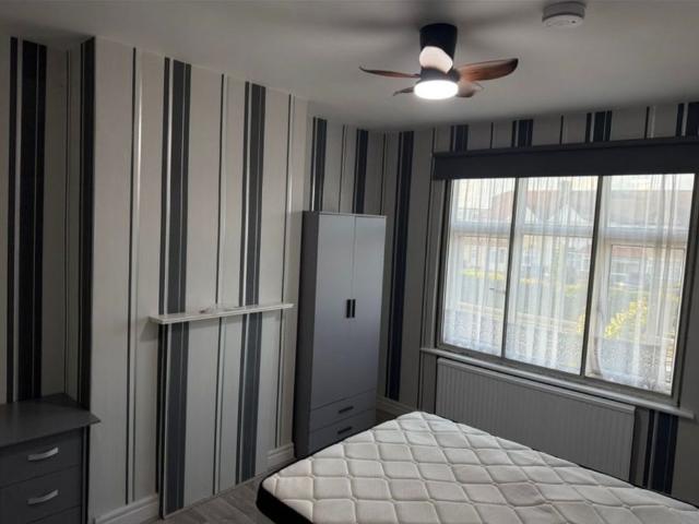 House for rent in Gants Hill, Greater London