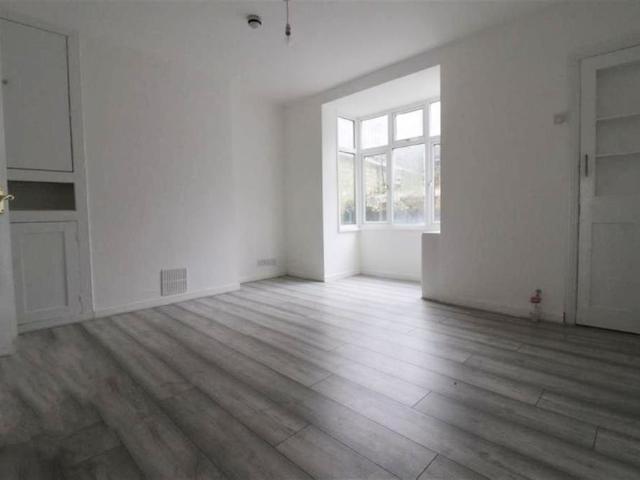 House for rent in Spring Park, Luton