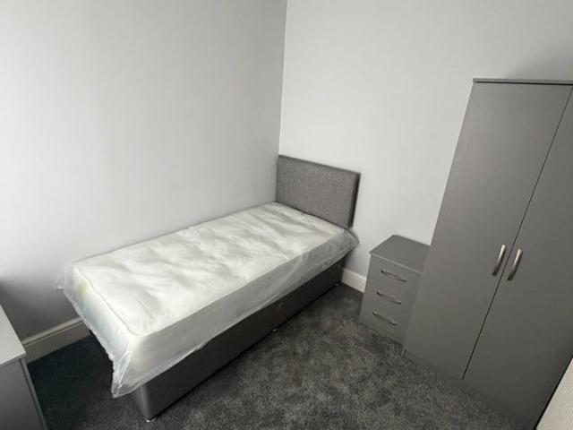 House for rent in Birkenhead, Wirral