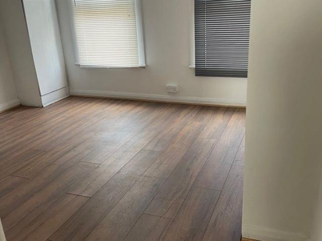 House for rent in Spring Park, Luton