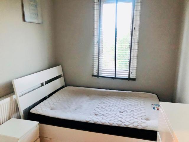House for rent in Gants Hill, Greater London
