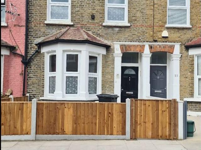 House for rent in Greater London