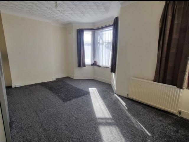 House for rent in Gants Hill, Greater London