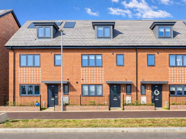 House for rent in Whitehouse, Milton Keynes
