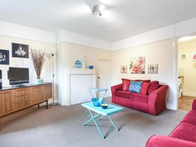 House for rent in Lye Valley, The Slade