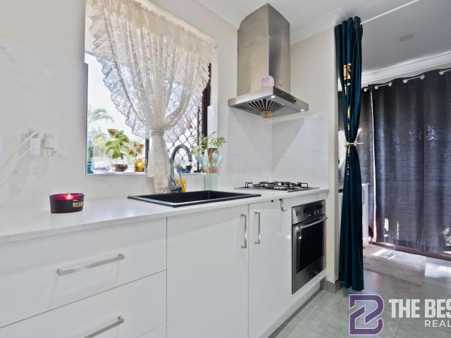 House for sale in Seville Grove, Western Australia