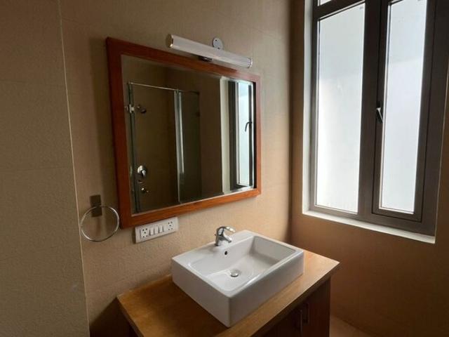 Villa for rent in Deri