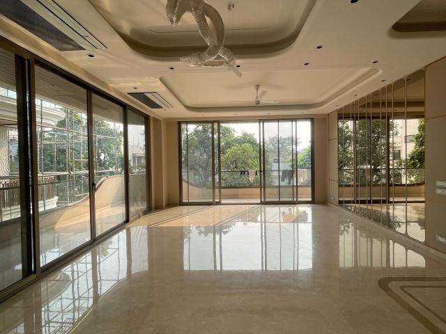 House for sale in Deri