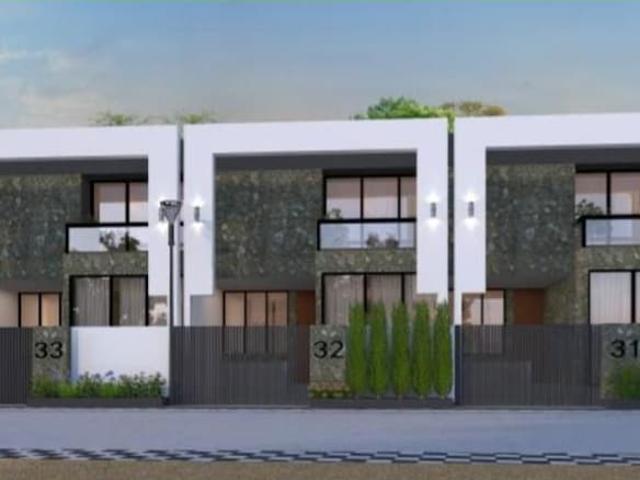 Villa for sale in Madya