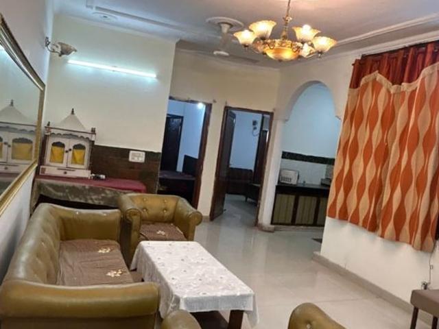 Property for rent in Deri