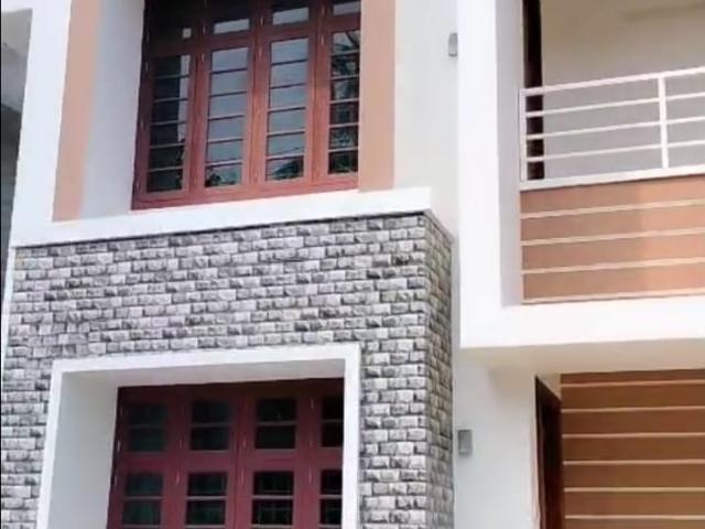 House for sale in Thrissur