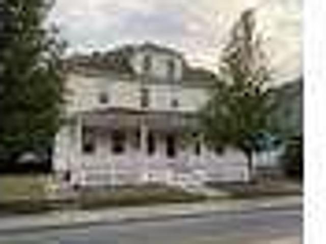 House for rent in Bristol, Massachusetts