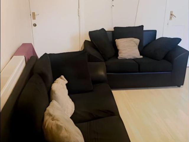 Room for rent in Lowfield, South Yorkshire