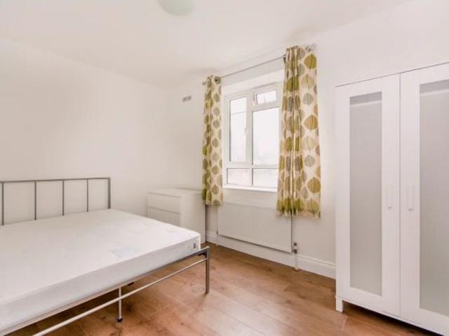 Room for rent in Shepherd's Bush, Greater London