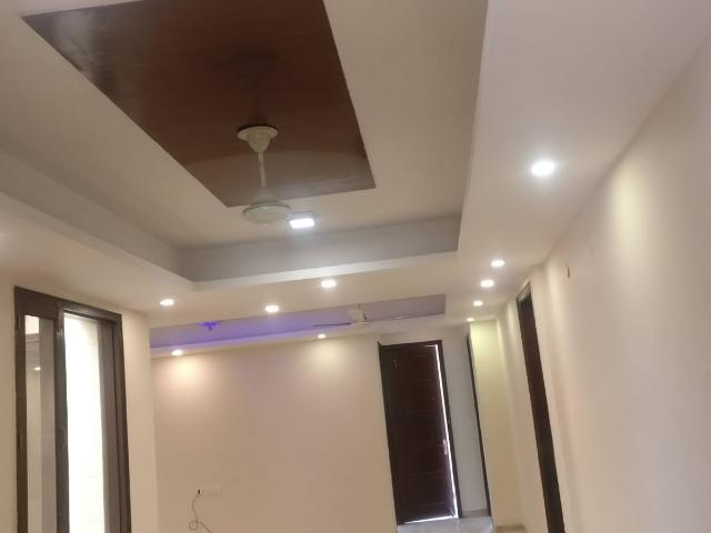 Property for rent in Deri