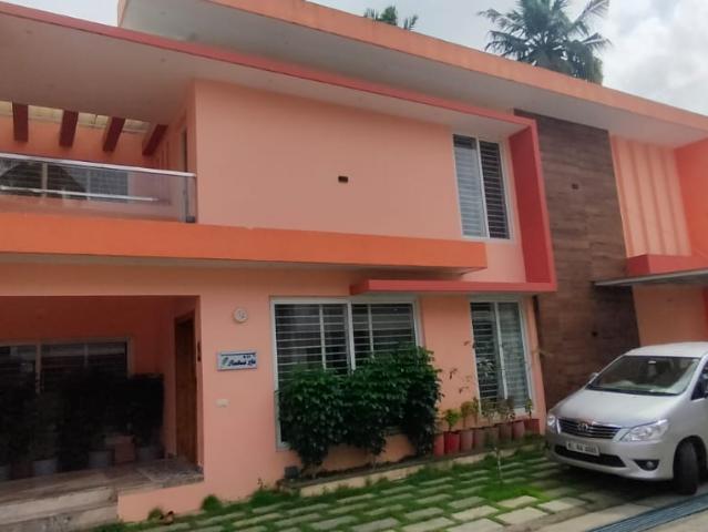 House for sale in Thrissur, Kerala