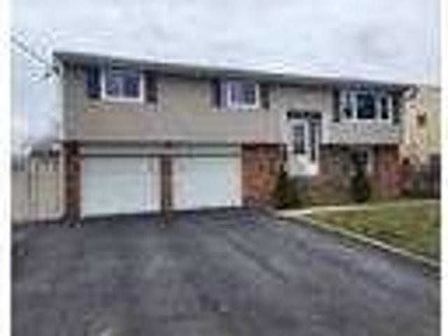 House for rent in Amityville