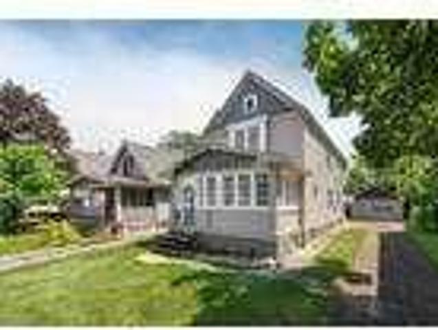 House for rent in Bernhards Bay, New York