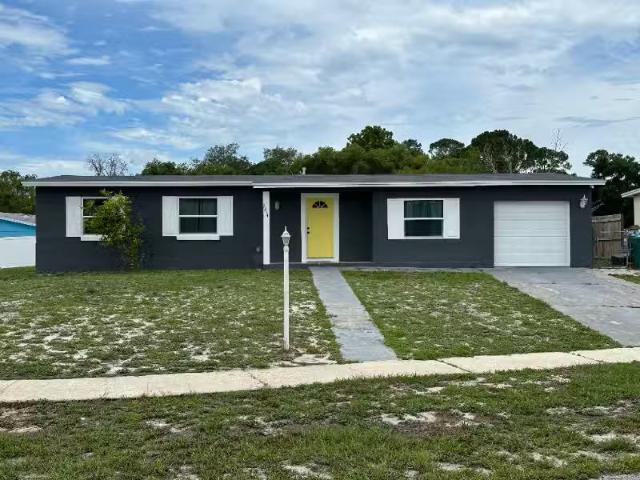 House for rent in Deltona