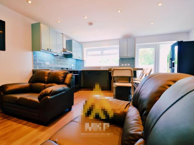 Apartment for rent in Stirchley, West Midlands