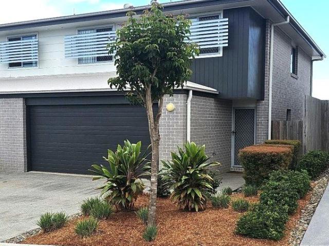 Townhouse for rent in Toombul, Queensland