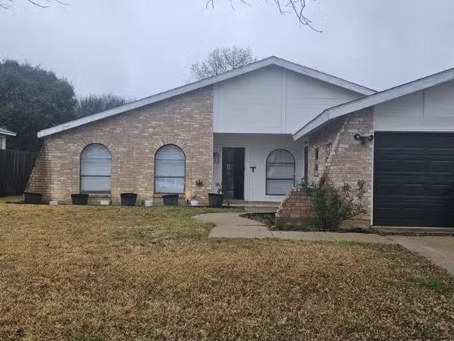 House for rent in Arlington